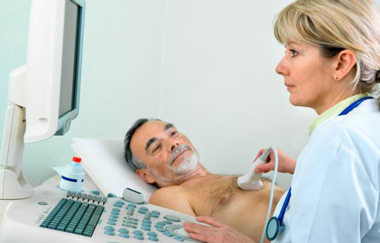 ধূমপান ছেড়ে দেওয়ার এক বছর, ১০ বছর বা ১৫ বছর পর : ধূমপান ছেড়ে দেওয়ার এক বছর পর থেকেই হৃদরোগের ঝুঁকি অর্ধেক কমে যায়। তাছাড়া দশ বছর ধূমপান না করলে একজন ধুমপায়ীর ফুসফুসের ক্যানসারে মারা যাওয়ার ঝুঁকির তুলনায় অর্ধেক কমে যায়।