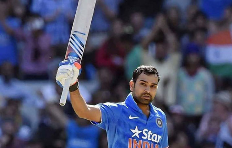 রোহিত শর্মা : বিজ্ঞাপন প্রচারে রোহিত শর্মাও পিছিয়ে নেই। দেশের হয়ে কিংবা আইপিএলে তার ব্যাট যেমন সব সময় কথা বলেছে, বিজ্ঞাপনেও নিজেকে সমানভাবে ব্যবহার করেছেন। বিজ্ঞাপনে অংশ নিয়ে বছরে প্রায় ১-১.৫ কোটি টাকা পারিশ্রমিক নেন।