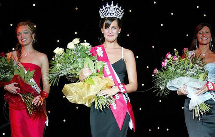 যুক্তরাজ্য : সেরা সুন্দরীর ছয় নম্বর স্থানটি পেয়েছে যুক্তরাজ্য। এ পর্যন্ত পাঁচবার মিস ওয়ার্ল্ড জিতেছে যুক্তরাজ্যের মেয়েরা।