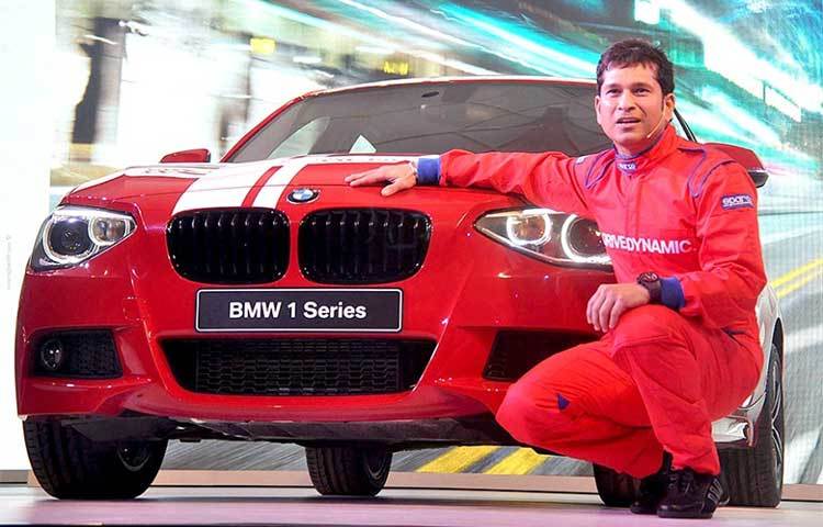 বিএমডব্লিউ-১ সিরিজ লঞ্চ করার সময় মাস্টার ব্লাস্টার শচীন।