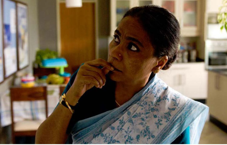 সিমা বিশ্বাস : শেখর কাপুরের &lsquo;ব্যান্ডিট কুইন&rsquo; ছবিতেই সিমা বিশ্বাস তার অভিনয় সত্তাকে দেখিয়েছিলেন। সিমা বিশ্বাস দেখিয়েছিলেন অভিনয় কতটা বাস্তবধর্মী হতে পারে। এখনো সিনেমার পাশাপাশি সমানতালে থিয়েটার করে চলেছেন এই অভিনেত্রী।