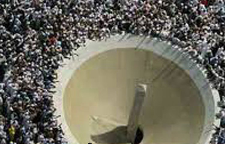 কংকর মারার স্থান : মিনায় স্থাপিত কংকর মারার স্থানে ১১ জিলহজ সকালে হাজিদেরকে মুজদালিফা থেকে ফিরে আসতে হয়।