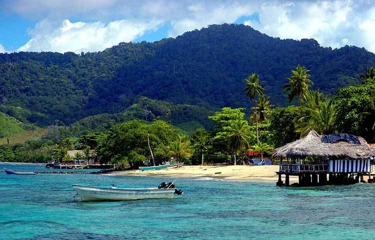 কলম্বিয়ার &lsquo;বাহিয়া সোলানো&rsquo; সমুদ্রসৈকত । সৌন্দর্য পিপাসুদের কাছে এটি অন্যতম আকর্ষণীয় স্থান।