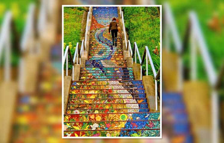 মনে করা হয়, সান ফ্রামিসসকোর ১৬ অ্যাভিনিউ টাইলড স্টেপ হল বিশ্বের সবথেকে বড় মোজেইক করা সিঁড়ি।