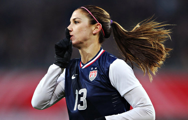 অ্যালেক্স মর্গান একটি আমেরিকান ফুটবল খেলোয়াড়। তিনি অলিম্পিকে স্বর্ণ পদকপ্রাপ্ত হয়েছেন।