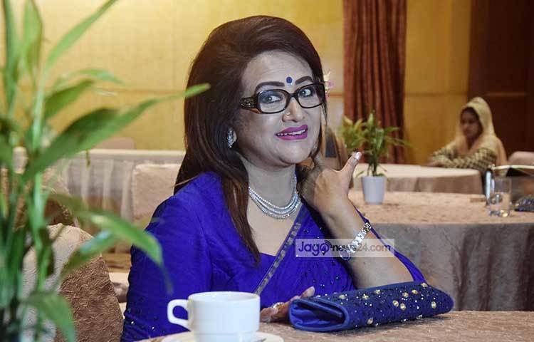 তার আসল নাম ফরিদা আক্তার পপি। তবে চলচ্চিত্র অঙ্গনে তিনি ববিতা নামে পরিচিত। অভিনয়ের পাশাপাশি তিনি চলচ্চিত্র প্রযোজনাও করেছেন। ছবি : মাহবুব আলম।