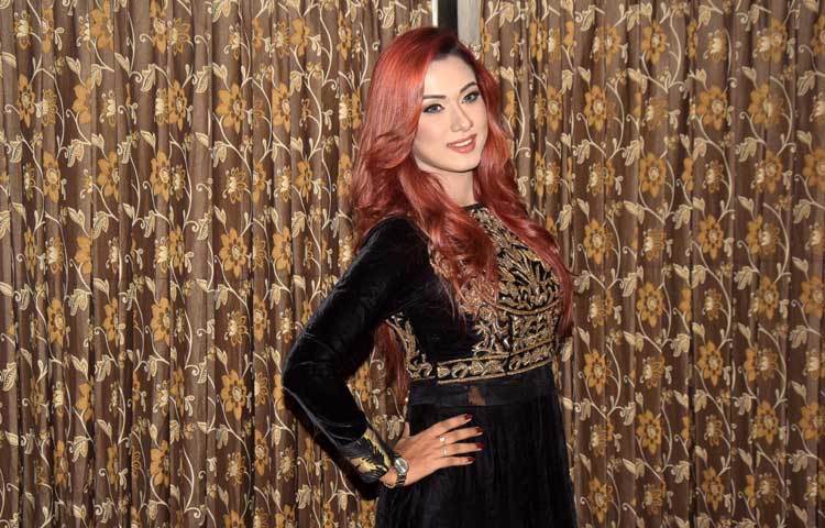 ববি তার অভিনয় নৈপুণ্যতা এবং আবেদনময়ী রূপ মাধুর্যের গুণে রূপালি আকাশে রীতিমত ঝলক ছাড়াচ্ছেন। ছবি : মাহবুব আলম