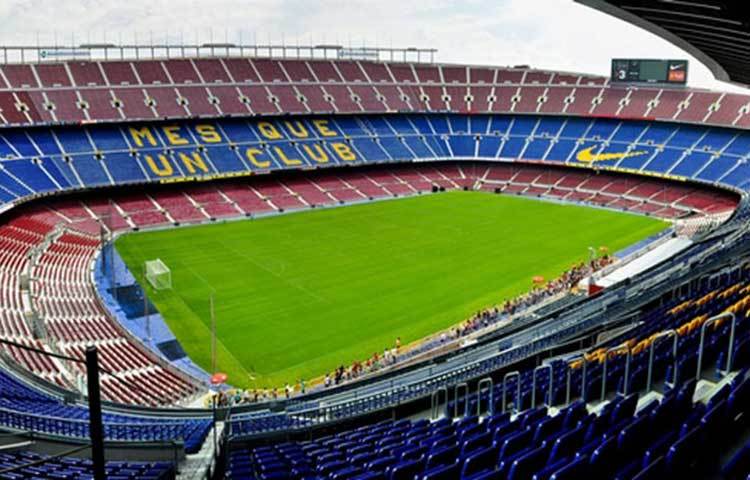 ক্যাম্প ন্যু : ক্যাম্প ন্যু স্টেডিয়াম স্পেনের বার্সেলোনা শহরে অবস্থিত। এটি ১৯৫৭ সাল থেকে ফুটবল ক্লাব বার্সেলোনার ঘরের মাঠ হিসেবে ব্যবহৃত হয়ে আসছে। এর দর্শক ধারণ ক্ষমতা ৯৯ হাজার ৩৫৪। তাছাড়া এটি ইউরোপের বৃহত্তম এবং বিশ্বের ত্রয়োদশ বৃহত্তম স্টেডিয়াম।