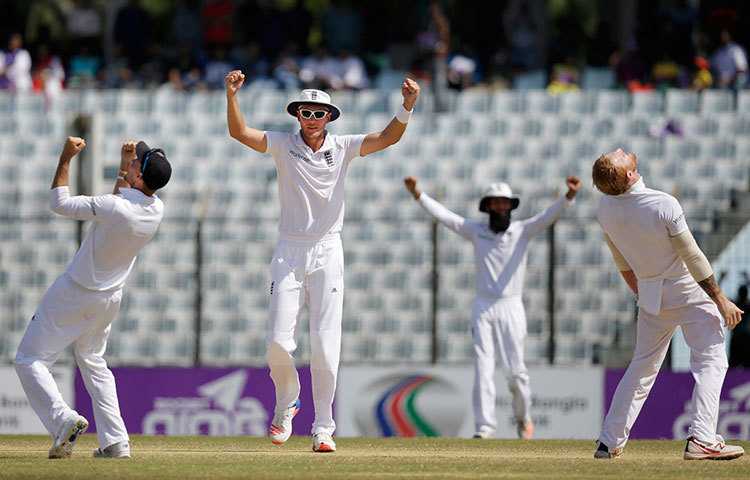 সাব্বিরকে অপসারণ করার আনন্দে মেতেছেন ইংলিশ এই ক্রিকেটার।