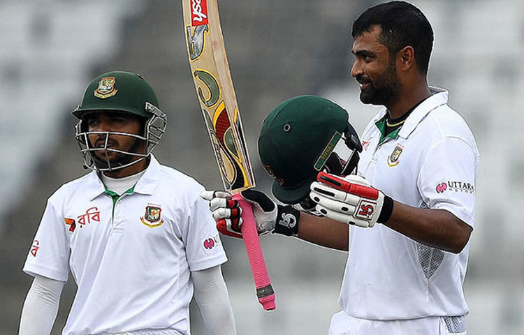 অন্তত ৪০-৫০ রানের লিডের স্বপ্ন ছিল। সেই স্বপ্ন সম্ভবের দ্বারপ্রান্তেও চলে গিয়েছিল বাংলাদেশ; কিন্তু ইংল্যান্ডের লেট অর্ডারে দুই ব্যাটসম্যান আদিল রশিদ আর ক্রিস ওকস সেই স্বপ্ন ভেঙে খান খান করে দিলো।