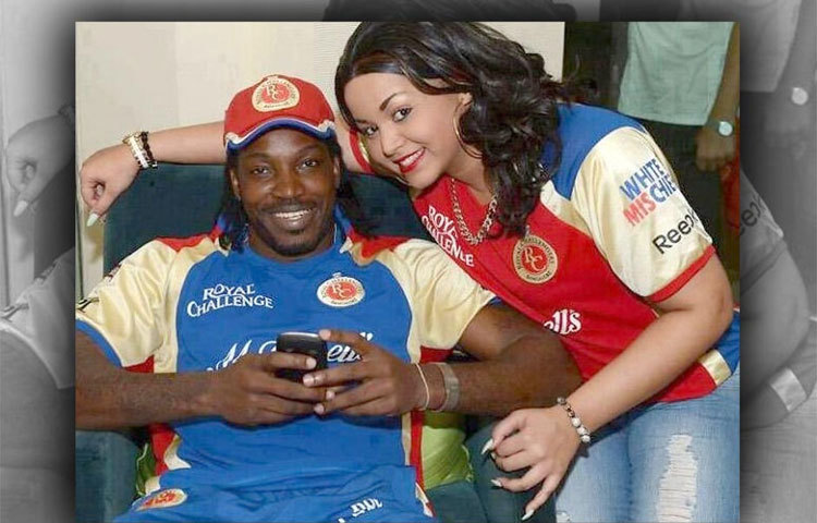 স্ত্রী নেসি বেনোয়ার সঙ্গে ক্রিস গেইল। স্ত্রী থাকলেও তার ফূর্তিতে কোনো বিরাম নেই।