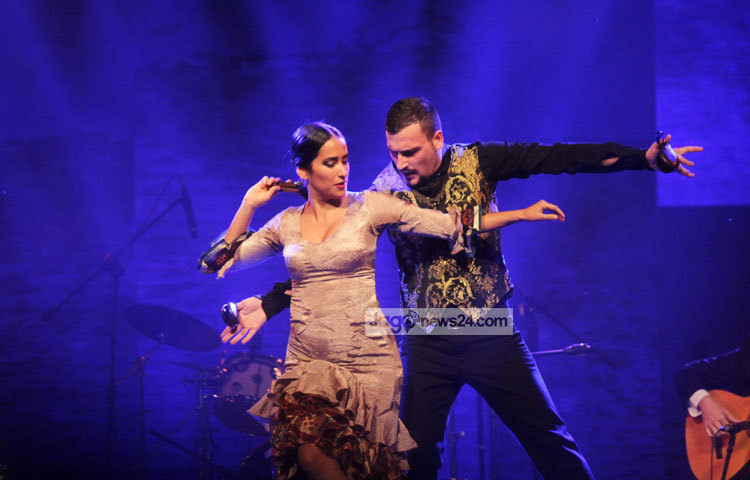 লোকসংগীতের পাশাপাশি আগত দর্শকরা মনোমুগ্ধকর নৃত্য পরিবেশনা দেখে বিমোহিত হয়েছিলেন। ছবি : মাহবুব আলম