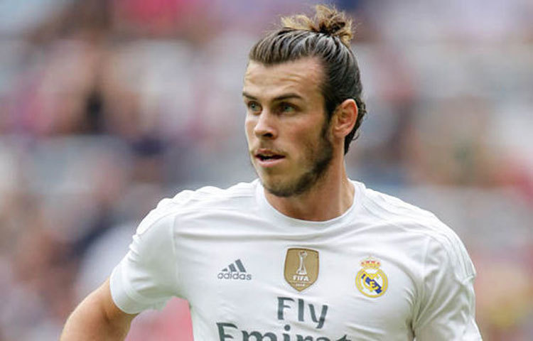 গ্যারেথ বেল তার ক্লাব থেকে বেতন-বোনাস পান ২৪ মিলিয়ন ডলার। অন্যদিকে বিভিন্ন ও বিজ্ঞাপন অনুষ্ঠান থেকে পান ১০ মিলিয়ন ডলার।