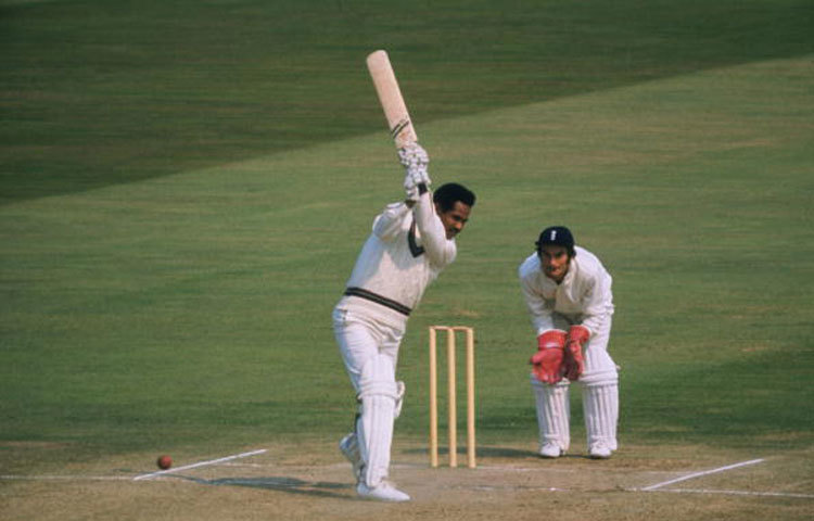 সেরা ব্যাটসম্যান গারফিল্ড সোবার্সের ৩৬৫ রানের একটি সর্বোচ্চ স্কোর রয়েছে।