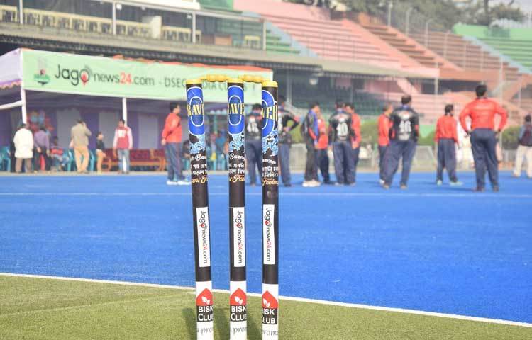 কোমল পানীয় ব্রেভার এবং বিস্ক ক্লাবের সৌজন্যে আয়োজিত জমজমাট এই টুর্নামেন্টের সবগুলো খেলা অনুষ্ঠিত হবে মওলানা ভাসানী হকি স্টেডিয়ামে। যেখানে অংশ নিচ্ছে ৩২টি মিডিয়া হাউজ।ছবি : মাহবুব আলম
