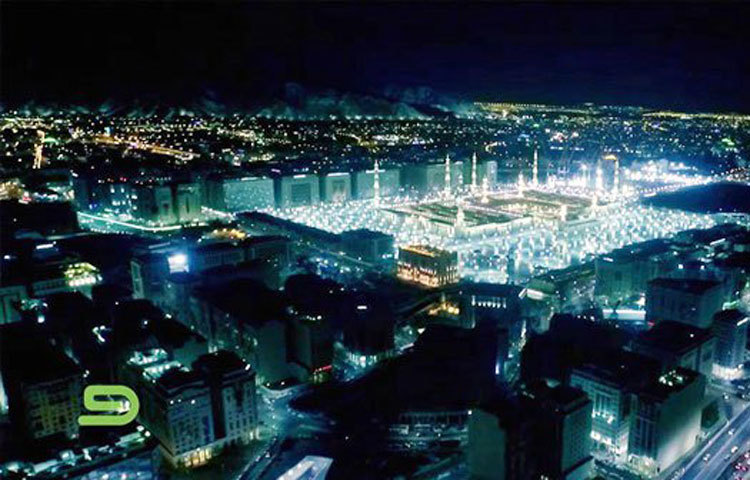 মসজিদে নববির রাতের ফুটেজ।