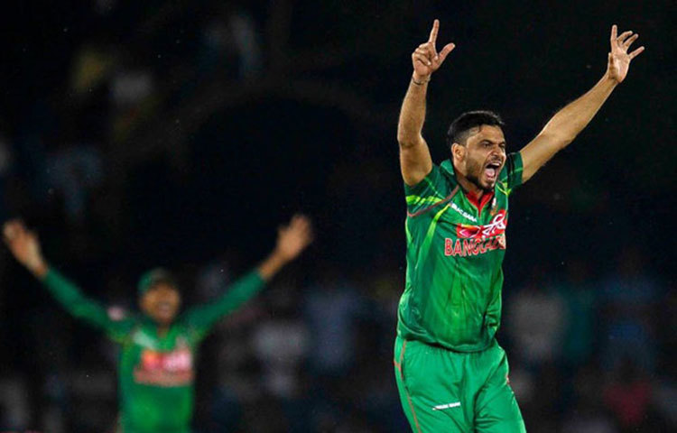 এদেশের ক্রিকেট ভক্তদের হৃদয়ে মাশরাফি &lsquo;ক্রিকেটের মহাতারকা&rsquo; হিসেবে স্থান করে নিয়েছেন।