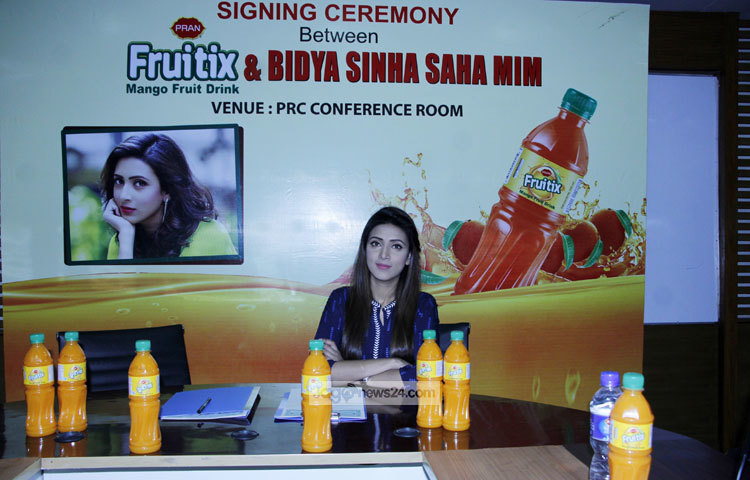 মিম-অভিনীত প্রাণ ফ্রুটিক্সের এই বিজ্ঞাপনটির নির্মাণ শুরু হবে খুব শিগগিরই। ছবি : মাহবুব আলম