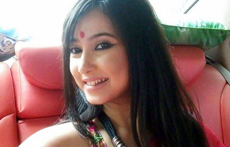 মনামী ঘোষ : তার &lsquo;পুণ্যিপুকুর&rsquo; নাটকের &lsquo;কঙ্কাবতী&rsquo; চরিত্র দর্শক হৃদয়ে ঠাঁই করে নিয়েছেন।