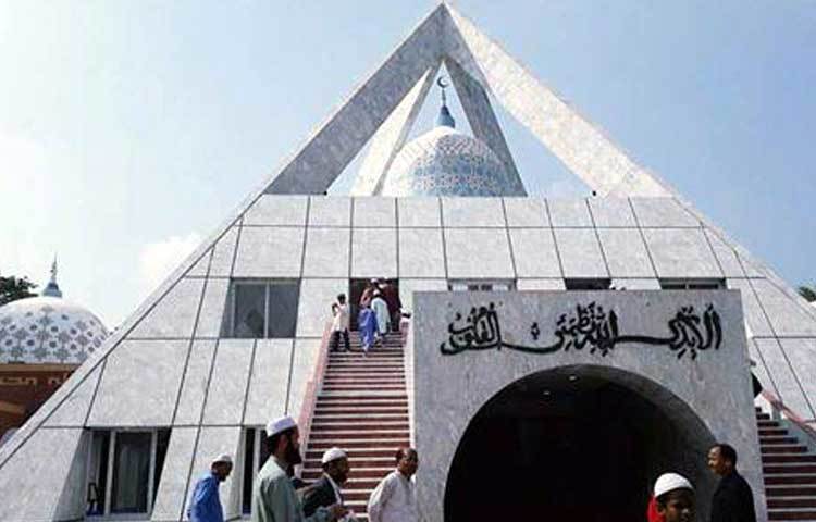 মসজিদটি নিজাম-হাসিনা ফাউন্ডেশনের তত্ত্বাবধানে নির্মিত। ভোলা শহরের উকিল পাড়ায় প্রায় দেড় একর জমির ওপর এ মসজিদটি নির্মাণ করা হয়।