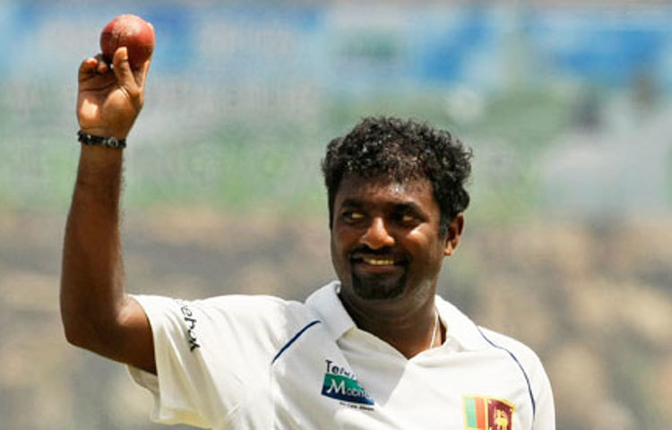 ফাউন্ডেশন অব গডনেস নামের একটি প্রতিষ্ঠান পরিচালনা করছেন মুত্তিয়া মুরালি ধরন। এর মাধ্যমে তিনি শ্রীলংকায় শিক্ষা, স্বাস্থ্য, আবাসন নিয়ে কাজ করেন।