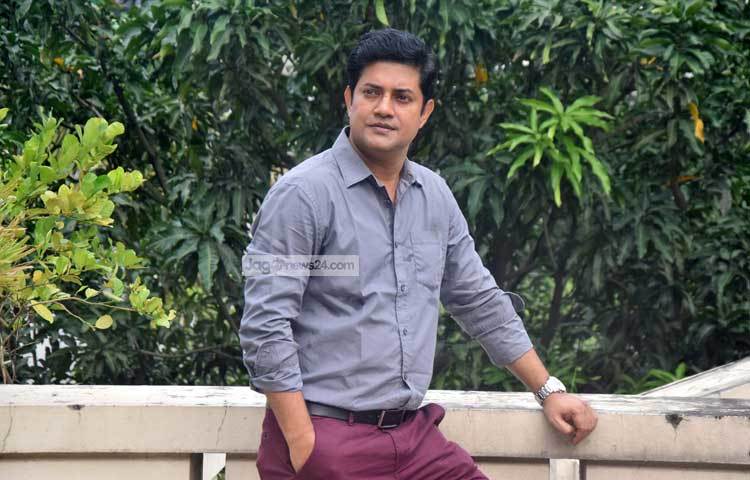 পাবনার আতাইকুলায় ৩১ অক্টোবর জনপ্রিয় নাট্যাভিনেতা আহসান হাবীব নাসিম জন্মগ্রহণ করেন। তার বাবার নাম আবদুল হামিদ এবং মায়ের নাম মনোয়ারা বেগম। ছবি : মাহবুব আলম।