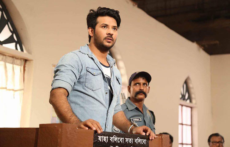 নিরবের বিপরীতে এ ছবিতে অভিনয় করছেন কলকাতার প্রিয়াঙ্কা সরকার। এ ছবিতে অভিনয় করতে পেরে খুবই উচ্ছ্বসিত নিরব।