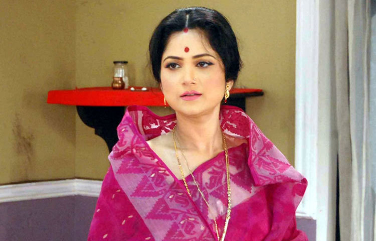 অদিতি চট্টোপাধ্যায় : &lsquo;গোয়েন্দা গিন্নি&rsquo;র &lsquo;নন্দিনী&rsquo; অদিতি এখন ব্যস্ততম তারকা।