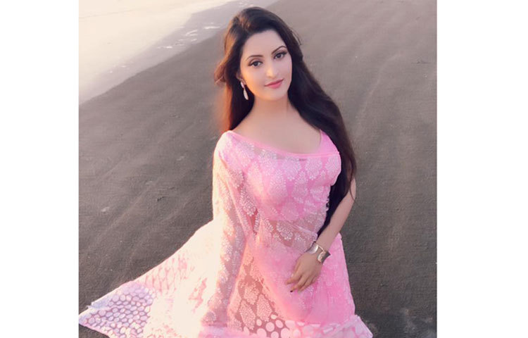 শাহ আলম মণ্ডল পরিচালিত এ চলচ্চিত্রে পরীর বিপরীতে অভিনয় করছেন চিত্রনায়ক বাপ্পি চৌধুরী।