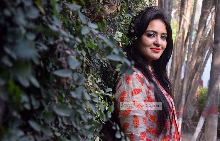 প্রিয়াঙ্কা অভিনীত ছবিটি পরিচালনা করবেন তরুণ নির্মাতা রফিক শিকদার। ছবি : মাহবুব আলম