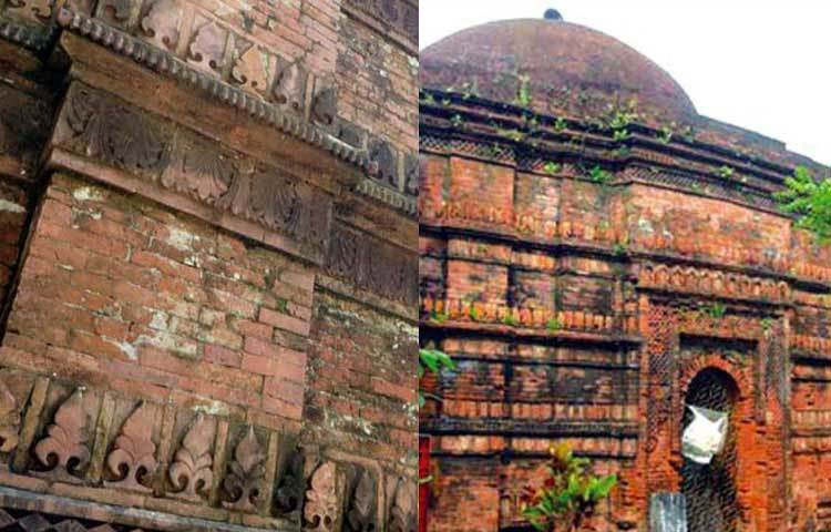 সাতক্ষীরা জেলার কালিগঞ্জ উপজেলা থেকে চার কিলোমিটার দূরে অবস্থিত মসজিদটি জিনদের দ্বারা নির্মিত বলে কথিত থাকলেও এটি মূলত সম্রাট আওরঙ্গজেবের শাসনামলে তার ফৌজদার নবাব নরুল্লাহ খাঁ এ মসজিদ নির্মাণে ৫০ বিঘা জমি দান করেন।