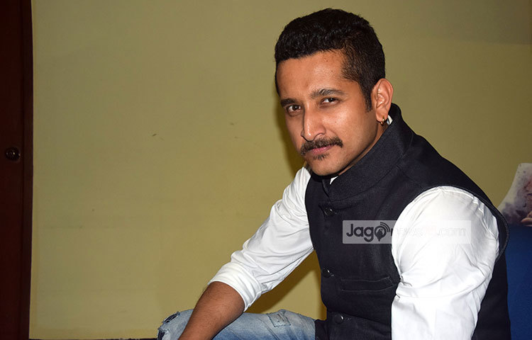 বাংলাদেশের মোট দুটি ছবিতে অভিনয় করেছেন কলকাতার নায়ক পরমব্রত চট্টোপাধ্যায়। ছবি : মাহবুব আলম