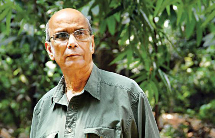 সব্যসাচী সৈয়দ শামসুল হক তার রচিত &lsquo;নিষিদ্ধ লোবান&rsquo; গ্রন্থের জন্য কালজয়ী মুক্তিযুদ্ধের গ্রন্থ রচয়িতার তালিকায় স্থান পেয়েছেন। তার এ উপন্যাস অবলম্বনে গেরিলা নামের একটি চলচ্চিত্র নির্মাণ করা হয়েছে।