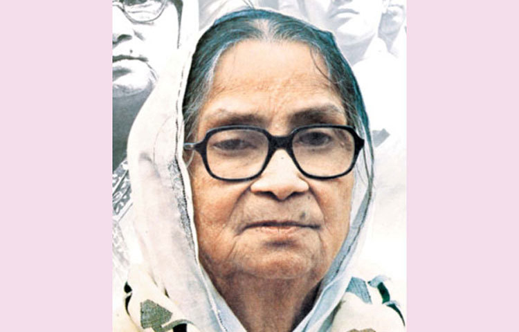 বাংলা সাহিত্যের অন্যতম সেরা কবি বেগম সুফিয়া কামাল তার রচিত &lsquo;একাত্তরের ডায়েরি&rsquo; গ্রন্থের জন্য অমর হয়ে আছেন।