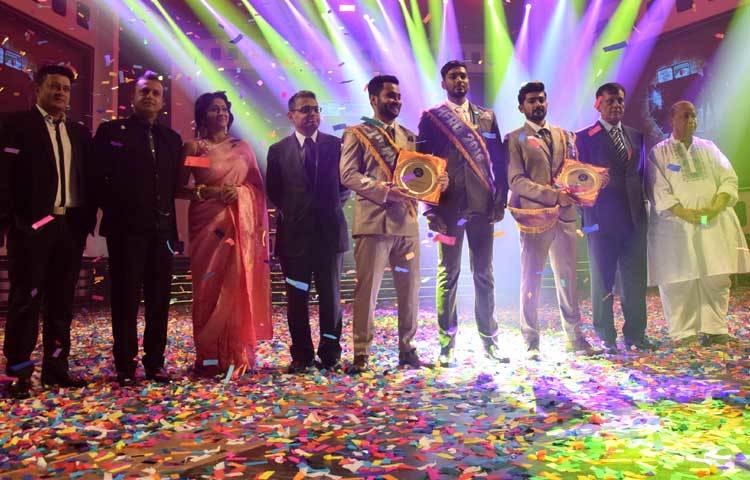 &lsquo;ফেয়ার অ্যান্ড লাভলী মেন-চ্যানেল আই হিরো&rsquo; প্রতিযোগিতার এবারের চূড়ান্ত বিজয়ী হলেন সাভারের ছেলে বাঁধন।ছবি : মাহবুব আলম