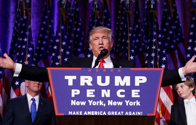 অনেক জল্পনা-কল্পনার পরে মার্কিন প্রেসিডেন্ট নির্বাচনে জয়ী হয়ে ডোনাল্ড ট্রাম্প উচ্ছ্বস প্রকাশ করেছেন।