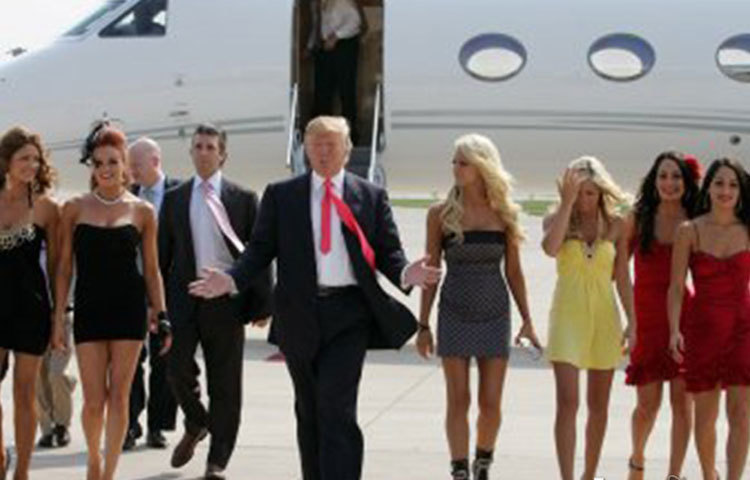 বিমান থেকে বেরিয়ে আসছেন একদল নারীর সঙ্গে। এই নারীদের পরিশোধ করতে হয় বিপুল অংকের অর্থ।