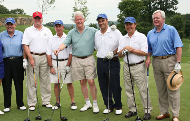সাবেক প্রেসিডেন্ট ও তার দলবলের সঙ্গে খেলেছিলেন গলফও।
