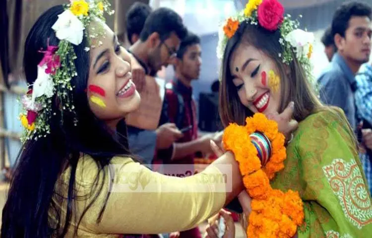 Bokul Robi বকুলতলায় বসন্তবরণ