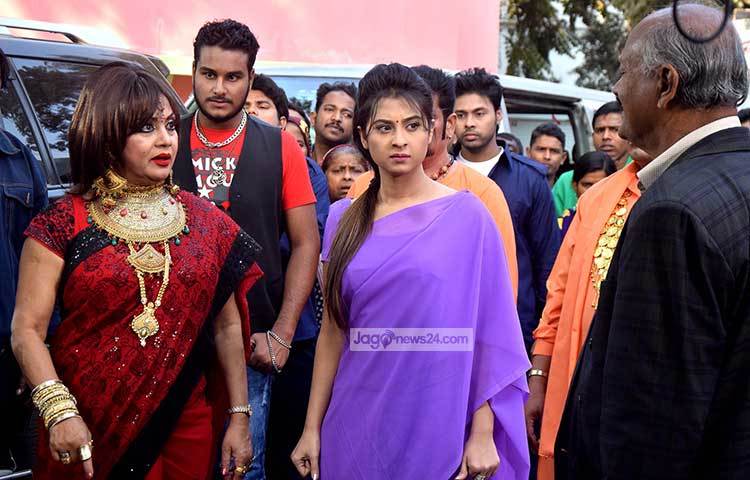 &lsquo;অহংকার&rsquo; ছবিটি প্রযোজনা করছে তুষার কথাচিত্র। এটি শাকিব-বুবলী অভিনীত তৃতীয় ছবি। ছবি : মাহবুব আলম