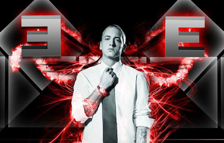 এমিনেম : এমিনেম আমেরিকান প্রযোজক এবং অভিনেতা। তার ফেসবুক পেজে লাইকের সংখ্যা বর্তমানে ৯০ মিলিয়নের বেশি।