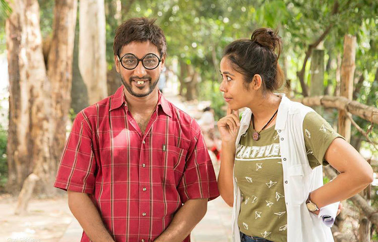 সজলের এই হাল দেখে বুঝি নির্মাতা নিজেই অবাক হয়েছেন। এমন রূপে নাটকটিতে সজলকে দেখে দর্শক আলাদা আনন্দ পাবেন।