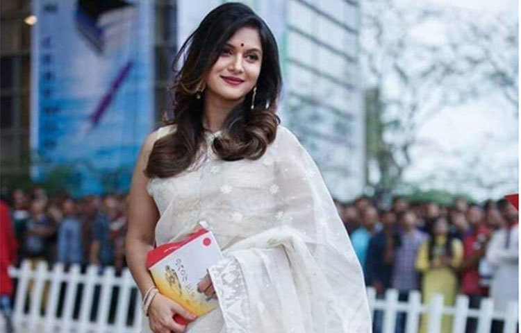 মিথিলা অভিনয় ও সংগীতচর্চার পাশাপাশি বর্তমানে ব্র্যাক ইন্টারন্যাশনালের শিক্ষা কার্যক্রমের প্রোগ্রাম ম্যানেজার হিসেবে কাজ করছেন।