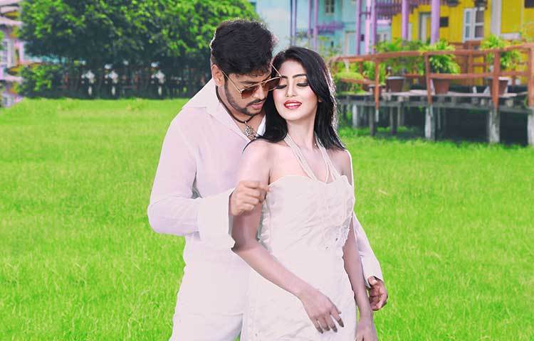 সাদমান ও সুস্মিতার মিউজিক ভিডিওটি নির্মাণ করেছেন সামছুল হুদা। অনেক যত্ন নিয়ে তিনি এ মিউজিক ভিডিওটি নির্মাণ করেছেন বলে জানিয়েছেন।