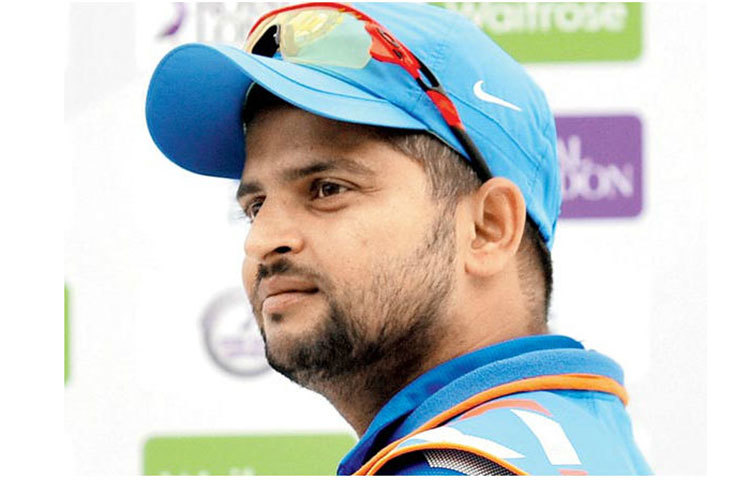 সুরেশ রায়না : চেন্নাই সুপার কিংসে খেলার পরে এখন তিনি গুজরাট লায়ন্সের হয়ে খেলেন। ১৪৭টি ম্যাচে ৮২টি ক্যাচ ধরেছেন তিনি