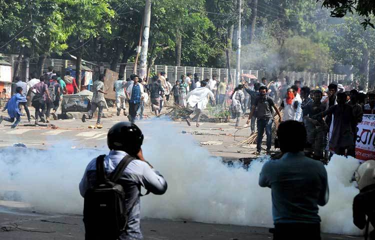 পুলিশের সঙ্গে শিক্ষার্থীদের সংঘর্ষের ঘটনার সত্যতা নিশ্চিত করে ঢাকা মহানগর পুলিশের রমনা বিভাগের উপ-কমিশনার (ডিসি) মারুফ হোসেন। ছবি : বিপ্লব দিক্ষিৎ