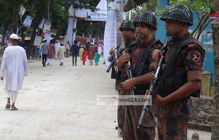 সব ধরনের নাশকতা থেকে বাঁচার জন্য বিজিবিকে সতর্ক অবস্থানে রাখা হয়েছে। ছবি : নূর মোহাম্মদ