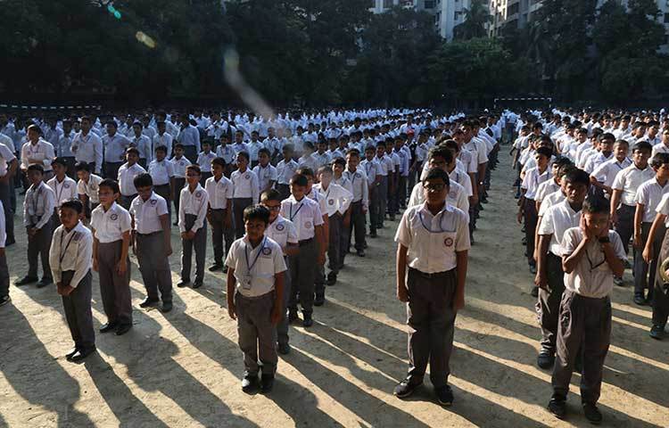 গত ১ নভেম্বর সকাল ৮টায় সেন্ট জোসেফ উচ্চ মাধ্যমিক বিদ্যালয় এবং সকাল ১০টায় ঢাকা রেসিডেনসিয়াল মডেল কলেজে ছবিটির প্রমোশনের আয়োজন করা হয়।