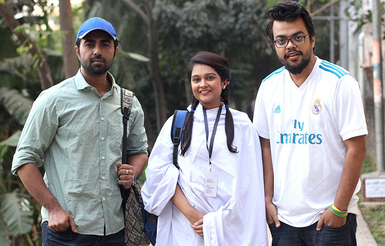 ‘লোকটি সৎ ছিলো’ নাটকের মাধ্যমে প্রথমবার অপূর্বের সঙ্গে জুটিও বেঁধে অভিনয় করছেন ইফফাত তৃষা।