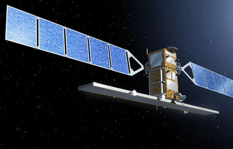 বৈদেশিক মুদ্রা বাঁচবে : সরকার বলছে, দেশের বেসরকারি টিভি চ্যানেলগুলো এই স্যাটেলাইট ব্যবহার করতে পারবে। এছাড়া এর মাধ্যমে টেলিযোগাযোগ সেবাও দেয়া সম্ভব হবে। এতে বছরে ১১০ কোটি টাকার বিদেশি মুদ্রা সাশ্রয় হবে।